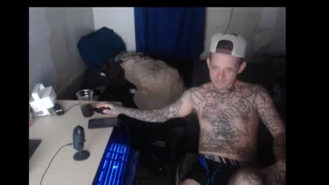 showingitoff online show from 12.04.25