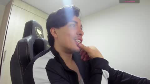 jake_murphy online show from 02.04.25