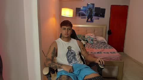 Snapshot of jake_pons chatting on 12.29.24 Jake Pons online show from 12.29.24