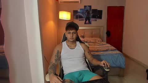 Snapshot of jake_pons chatting on 01.09.25 Jake Pons online show from 01.09.25