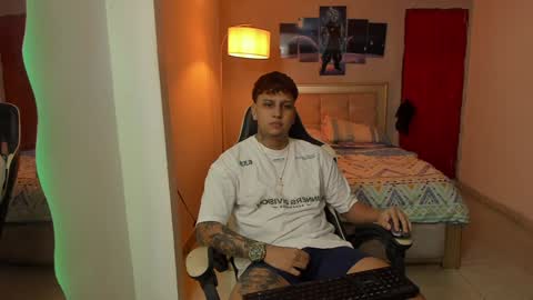 Snapshot of jake_pons chatting on 01.15.25 Jake Pons online show from 01.15.25