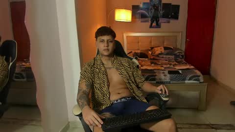 Snapshot of jake_pons chatting on 02.17.25 Jake Pons online show from 02.17.25