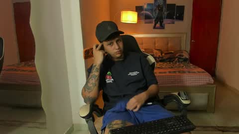 Snapshot of jake_pons chatting on 02.26.25 Jake Pons online show from 02.26.25