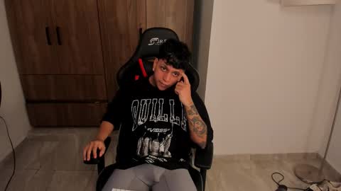 Snapshot of jake_pons chatting on 11.09.25 Jake Pons online show from 11.09.25