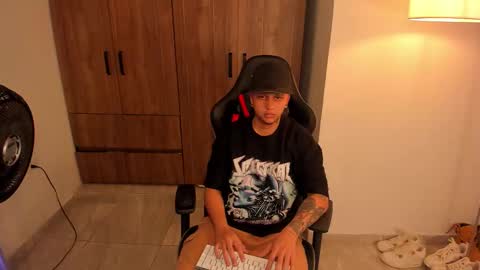 Snapshot of jake_pons chatting on 01.14.26 Jake Pons online show from 01.14.26