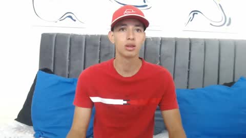 Hi guys im new 3 online show from 03.08.25