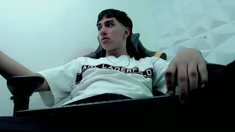 jake_tripp online show from 12.09.24