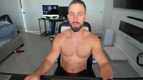 Snapshot of jakeorion chatting on 04.19.26 Jake Orion online show from 04.19.26