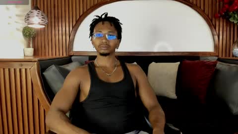   online show from 04.08.26