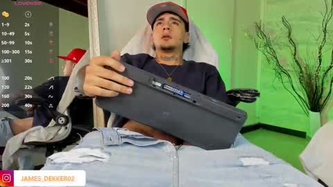 jamesdekker online show from 09.15.25