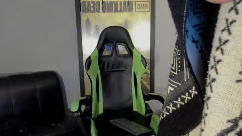 Snapshot of jamesinked_ chatting on 02.23.25 Jamesinked online show from 02.23.25