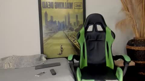 Jamesinked  online show from 01.11.26