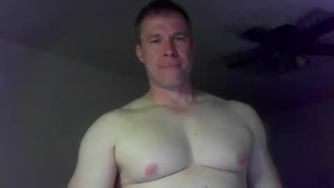 Snapshot of jamesjewels chatting on 05.19.26 jamesjewels online show from 05.19.26