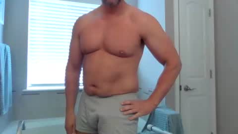 Snapshot of jamesmckendree chatting on 05.25.26 jamesmckendree online show from 05.25.26