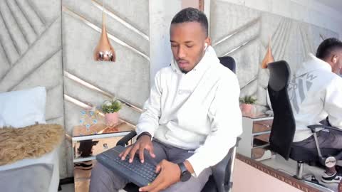 James  online show from 01.10.25