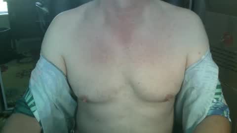 Snapshot of jamesray722 chatting on 09.19.25 jamesray722 online show from 09.19.25