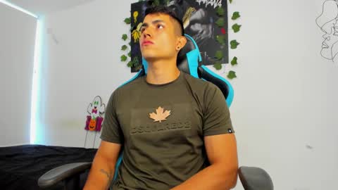 Jamess hott online show from 01.08.25