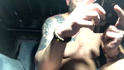 Snapshot of jamie19905 chatting on 01.22.25 jamie19905 online show from 01.22.25