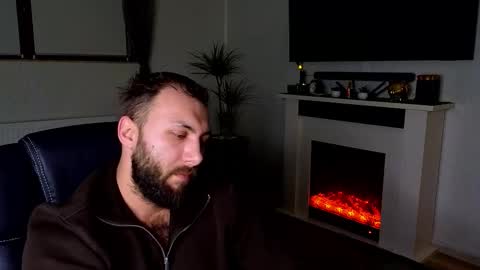 Snapshot of jamienoxus chatting on 01.16.26 Robbie online show from 01.16.26