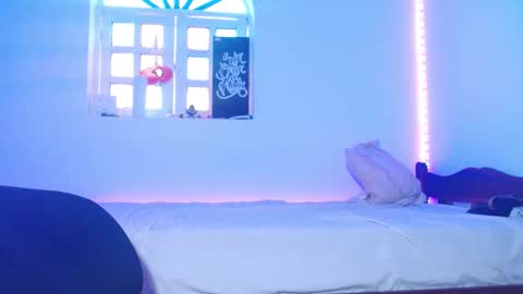 Jammes. online show from 09.26.25