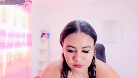 Snapshot of jan_milkhot chatting on 01.19.25 jan_milkhot online show from 01.19.25