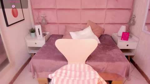 Janah Myers online show from 10.01.25