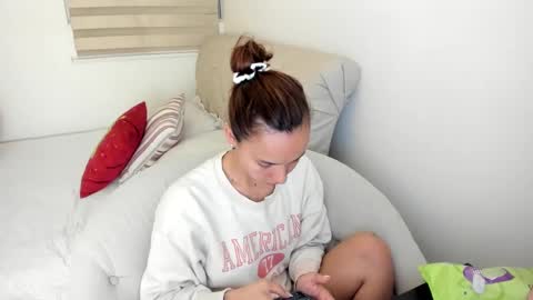 Snapshot of jane_ady chatting on 09.10.25 jane_ady online show from 09.10.25