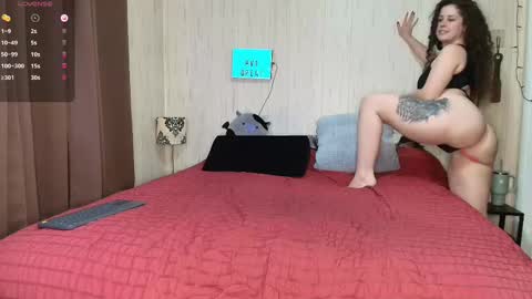 Snapshot of jane_grey03 chatting on 09.22.25 jane_grey03 online show from 09.22.25