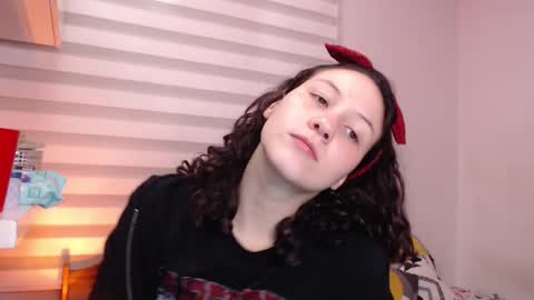 Snapshot of jane_r chatting on 10.24.25 Jane online show from 10.24.25