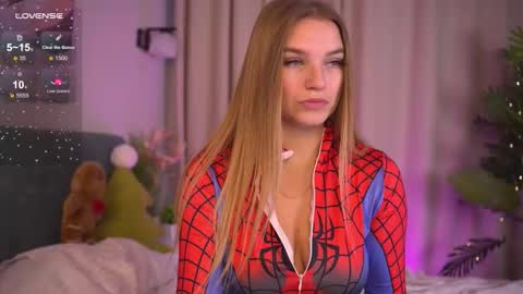 Day Alice Night Stella online show from 01.16.26