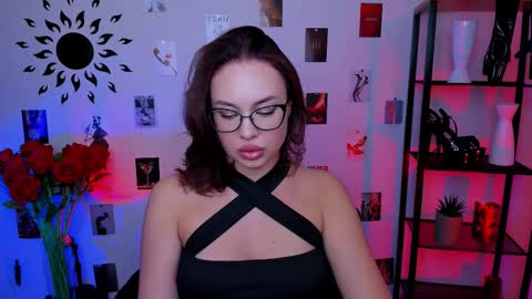 Snapshot of janewyatt chatting on 03.04.25 janewyatt online show from 03.04.25