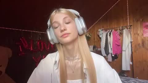 Elsa online show from 06.23.26