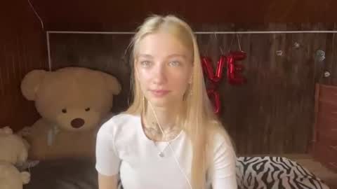 Elsa online show from 06.25.26