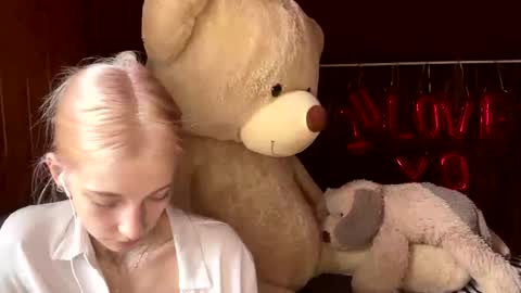Elsa online show from 06.29.26