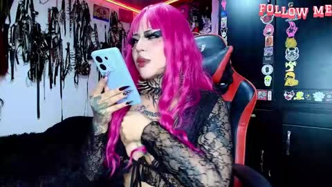      online show from 11.10.25