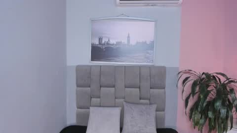 Snapshot of janna_lopezz chatting on 12.04.25 Janna online show from 12.04.25