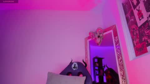 Snapshot of jannaasuna chatting on 05.17.26 jannaasuna online show from 05.17.26