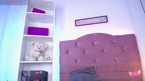 Janne online show from 11.24.25