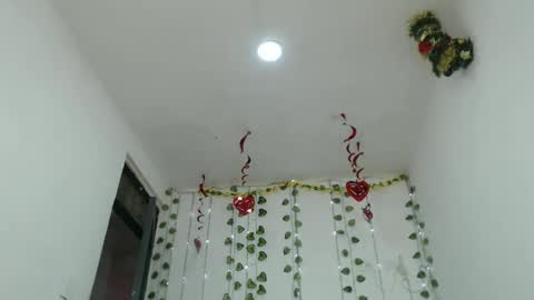 Monik online show from 02.27.25