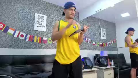 Snapshot of jared_cole chatting on 07.15.26 Jared online show from 07.15.26