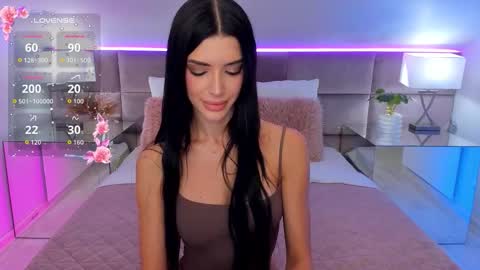 Snapshot of jasmilynn chatting on 09.25.25 Jasmi online show from 09.25.25