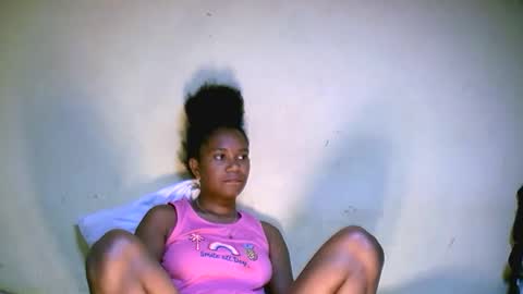 Snapshot of jasminah176750 chatting on 10.13.25 jasminah176750 online show from 10.13.25