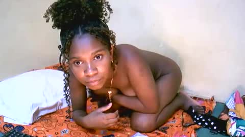 Snapshot of jasminah176750 chatting on 11.06.25 jasminah176750 online show from 11.06.25