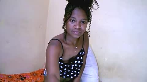 Snapshot of jasminah176750 chatting on 11.08.25 jasminah176750 online show from 11.08.25