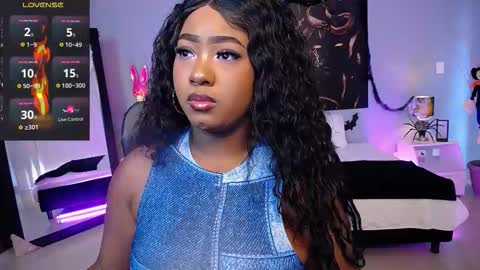 Snapshot of jasminecampbell chatting on 11.01.25 Instagram jasminecampbell1 online show from 11.01.25