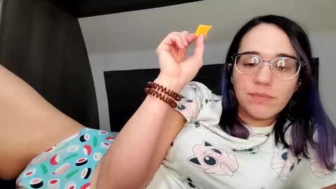 jasmineelizabeth online show from 01.26.25