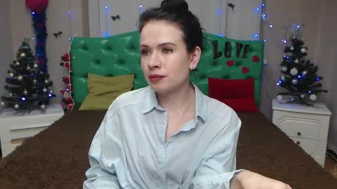 JasmineKouch online show from 01.12.26