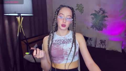 Snapshot of jasminelorens chatting on 11.15.25 Jasmine online show from 11.15.25