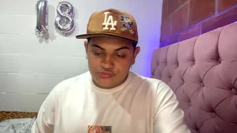 Snapshot of jason_boy_ chatting on 12.11.24 jason_boy_ online show from 12.11.24