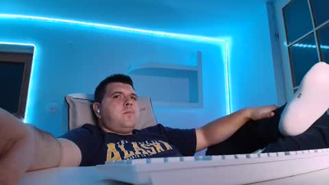 Snapshot of jasonjacks8 chatting on 10.23.25 JasonJacks online show from 10.23.25